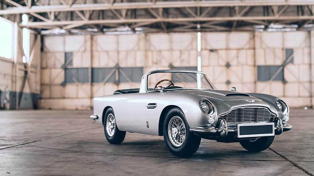 Aston Martin DB5 – cỗ xe yêu thích của James Bond vừa xuất hiện phiên bản “nhí”